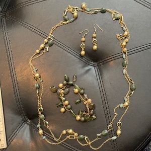 Necklace, Bracelet, earrings